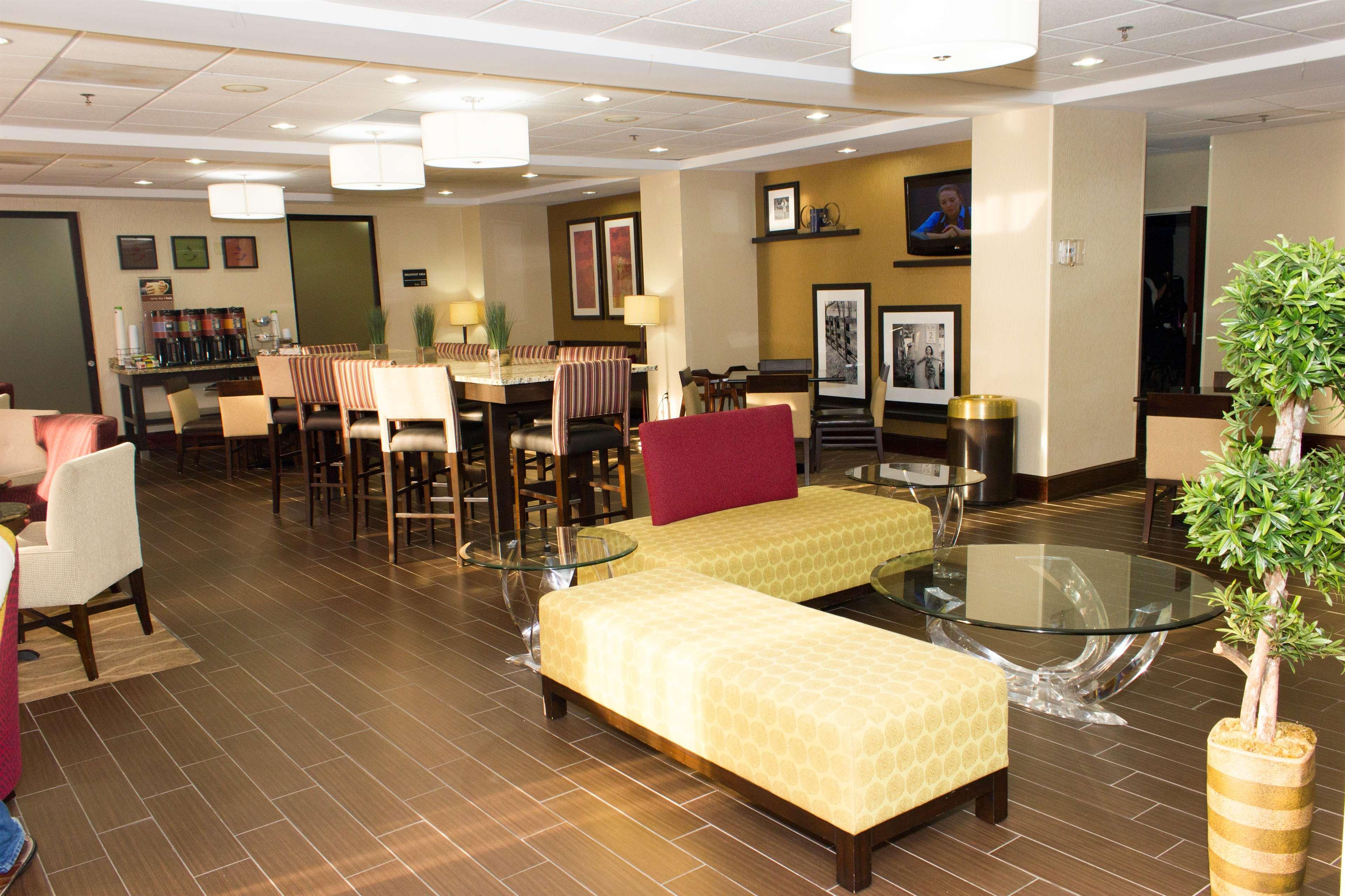 Hampton Inn Atlanta-Fairburn Buitenkant foto