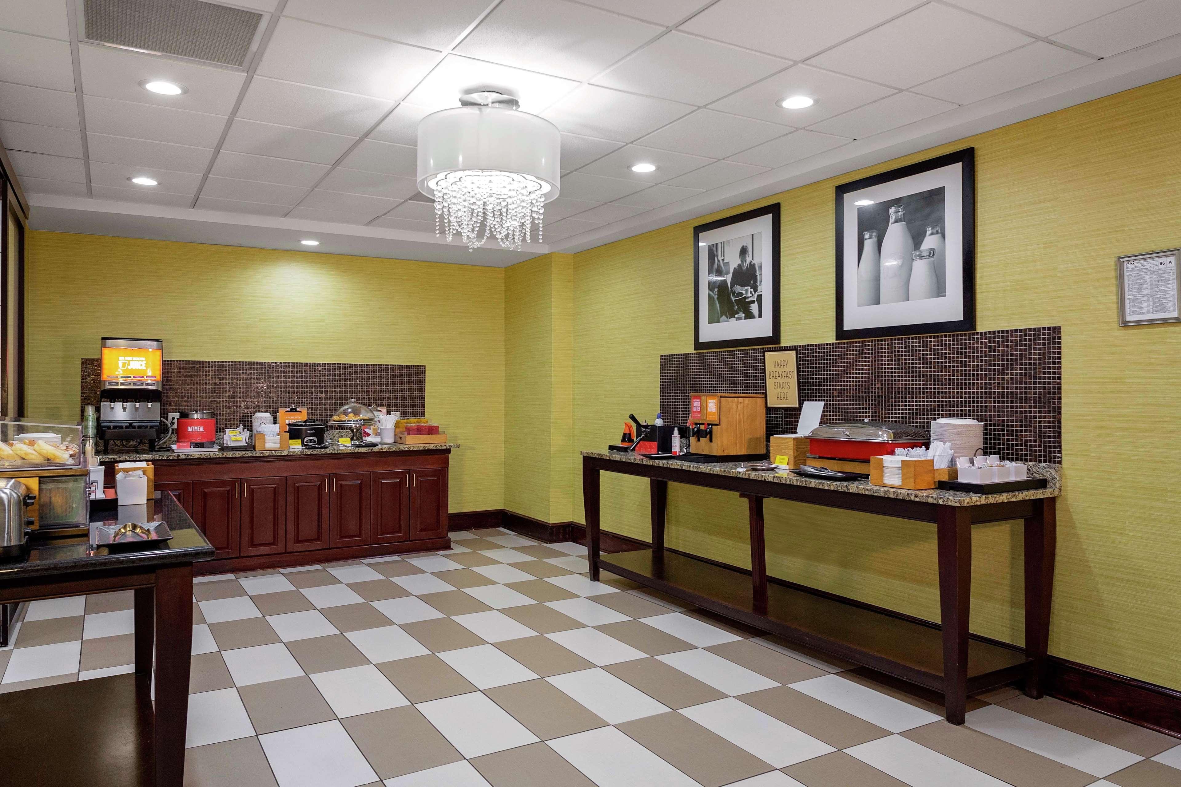 Hampton Inn Atlanta-Fairburn Buitenkant foto